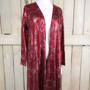 Elegant Sarah from Lularoe